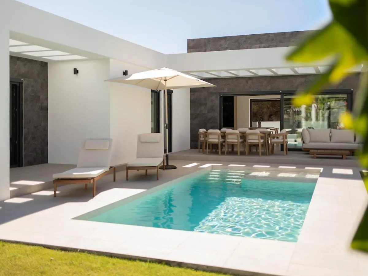 Villa Sancti Petri, Entre El Golf Y La Playa ノボ・サンクティ・ペトリ